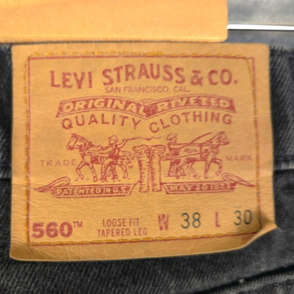 Vintage Levis 560 Mens Loose‎ Fit Tapered Leg Black Jeans 38x30 (Fits 36x29) USA
